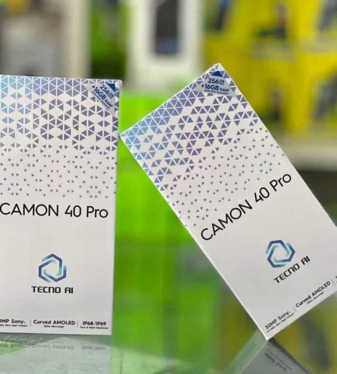 Smartphone Tecno Camon 40 Pro