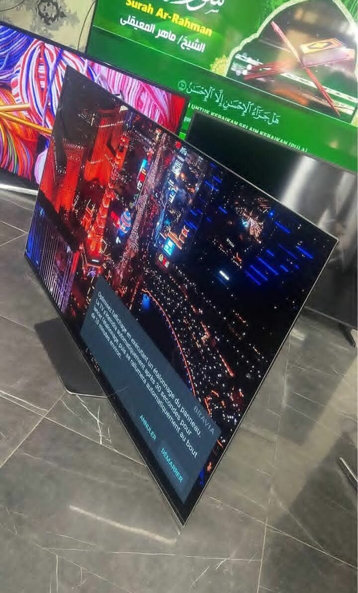 Téléviseur LED intelligent 4K