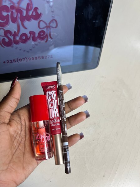 Crayon contour des lèvres SIMPLICITY