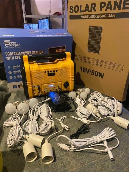 Kit solaire portable avec station