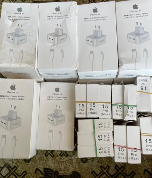 Chargeur diPhone original