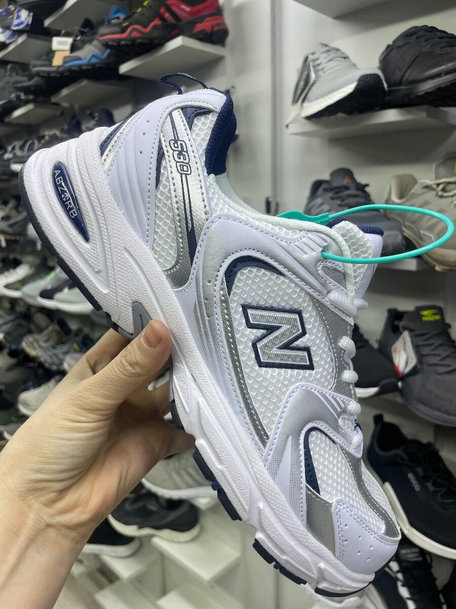 New balance 530