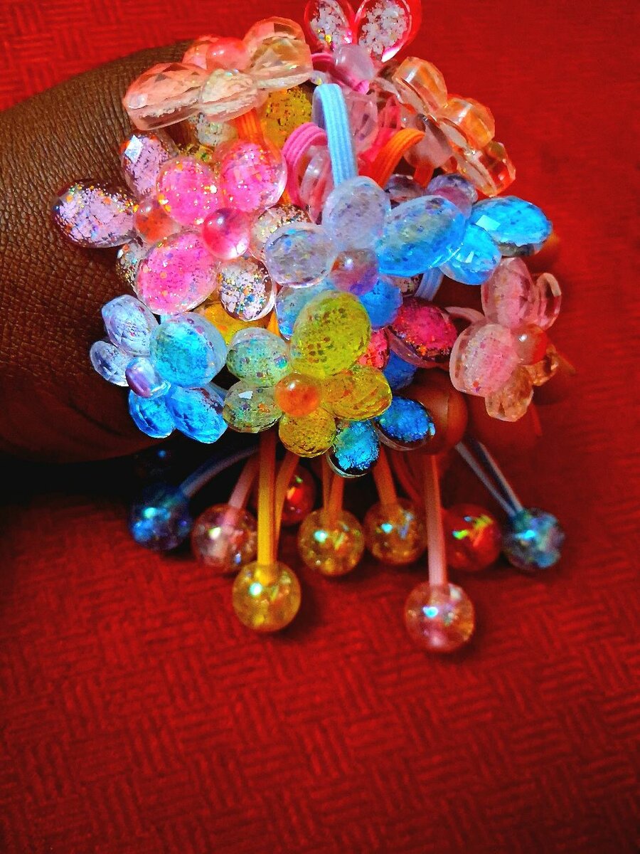 Barette fleuriz christal