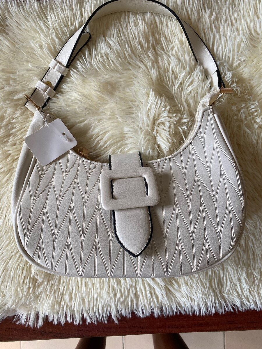 Sac à bandoulière élégant