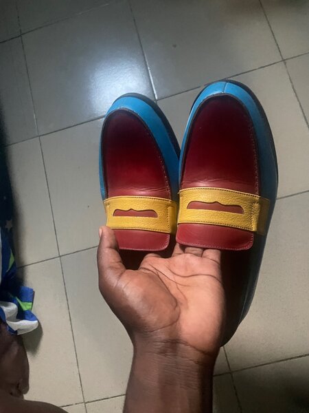 Mocassins en cuir colorés