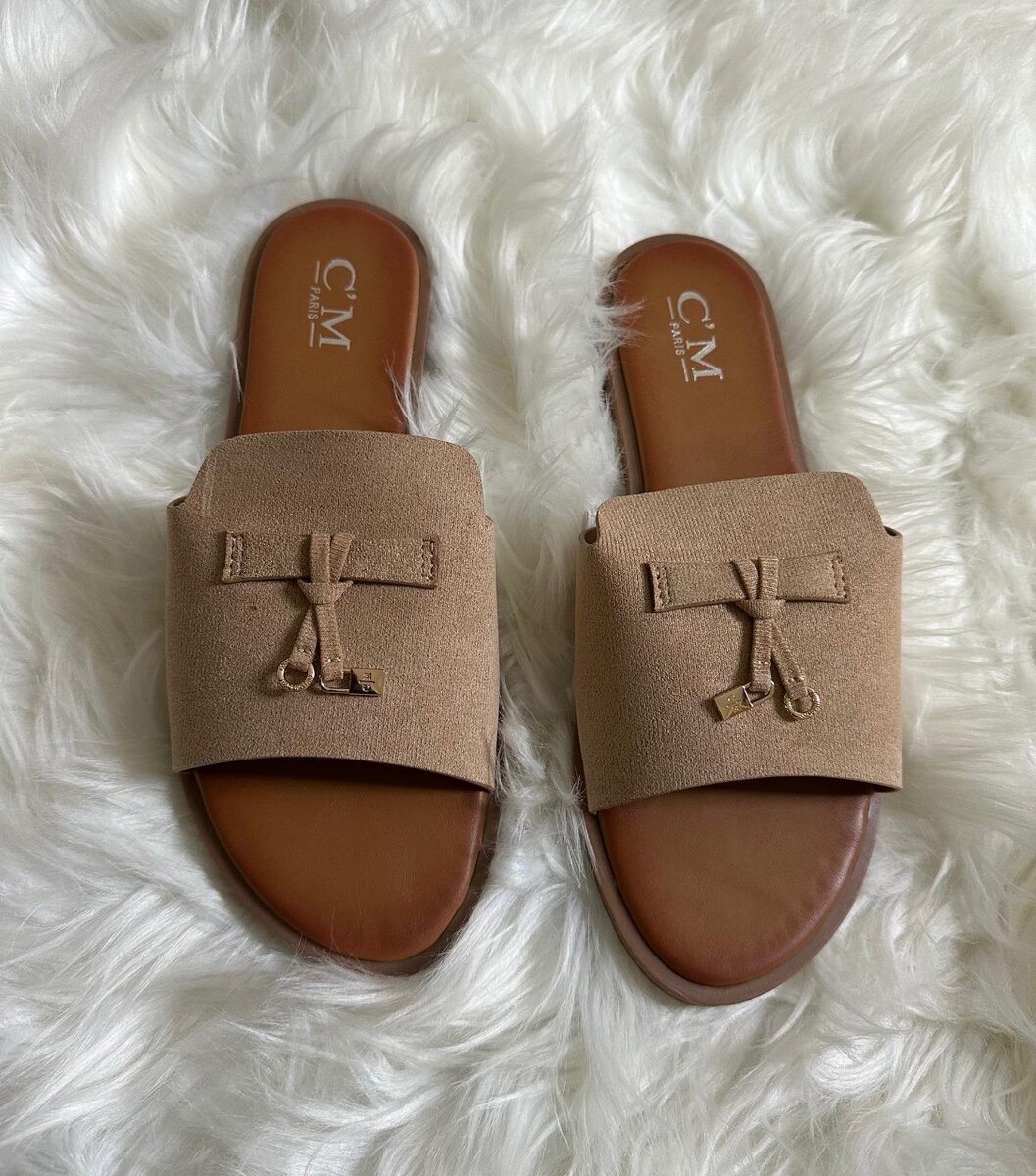 Sandales en cuir minimalistes