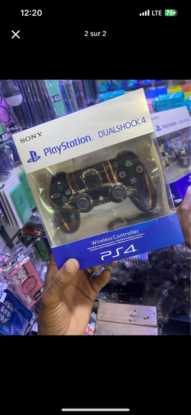 Manettes PS4 DualShock 4