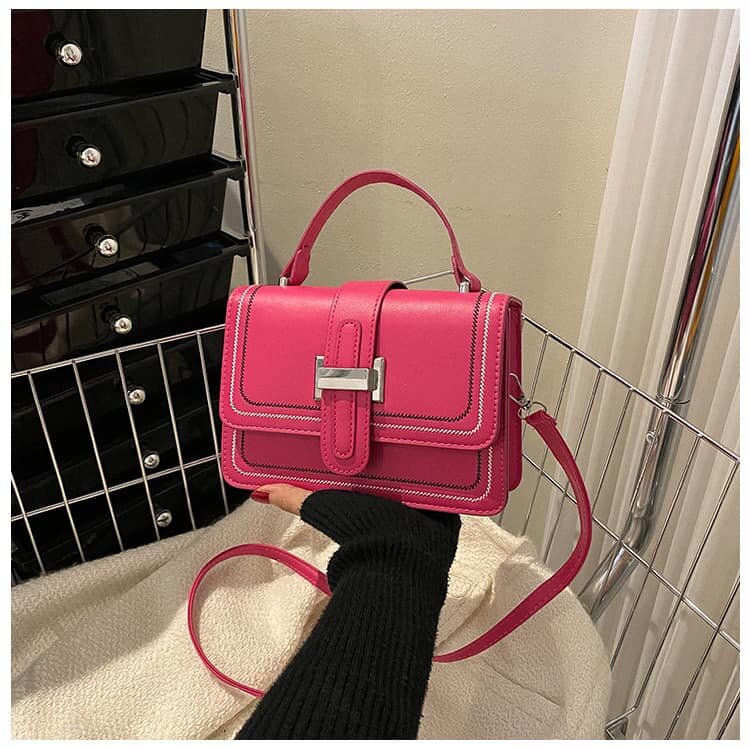 High quality and fashionable women's handbag