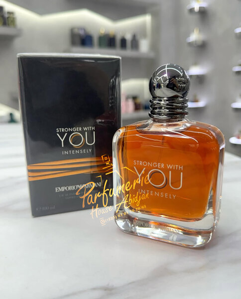 Parfum YOU ARMANI  Intense