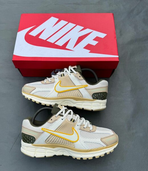 Baskets Nike Sport élégantes