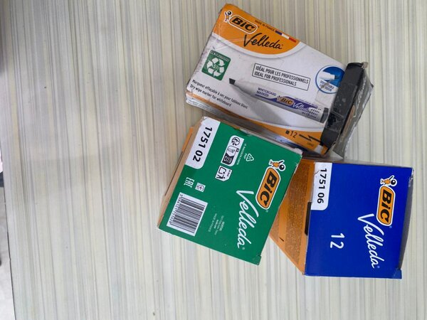 Lot de 12 Marqueurs BIC Velleda