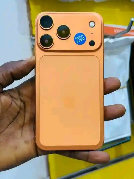 Téléphone portable orange