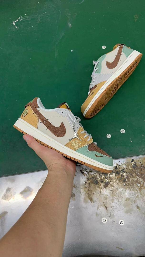 Chaussures Basses Multicolores