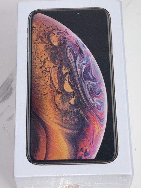 iPhone XS