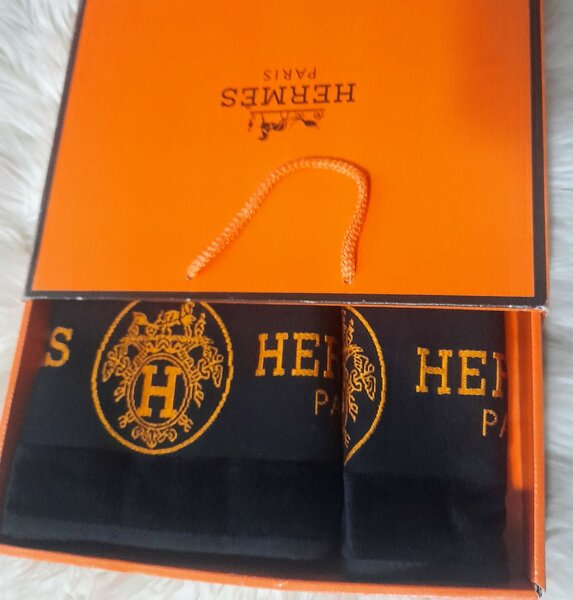 Serviettes Hermès noires