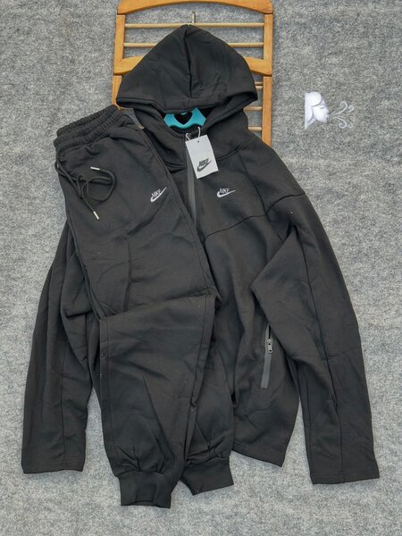 Couplet Nike homme femme