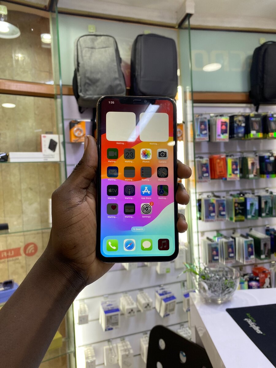 Iphone 11pro max 64GB fully functional