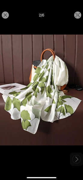 Fashionable Printed Scarf