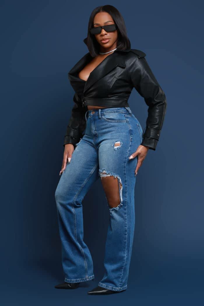 Ripped Jeans: Sizes 27-38 (big cuts)