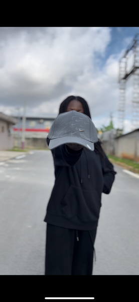 Casquette noire élégante unisexe