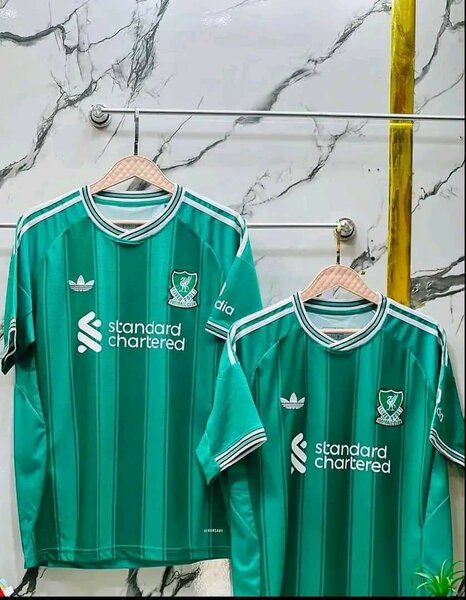 Maillot de football vert adulte