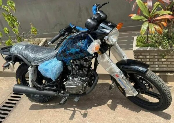 Moto Kapanou 125cc puissante