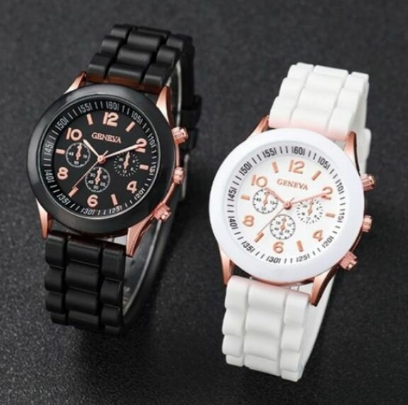 Quartz movement watch