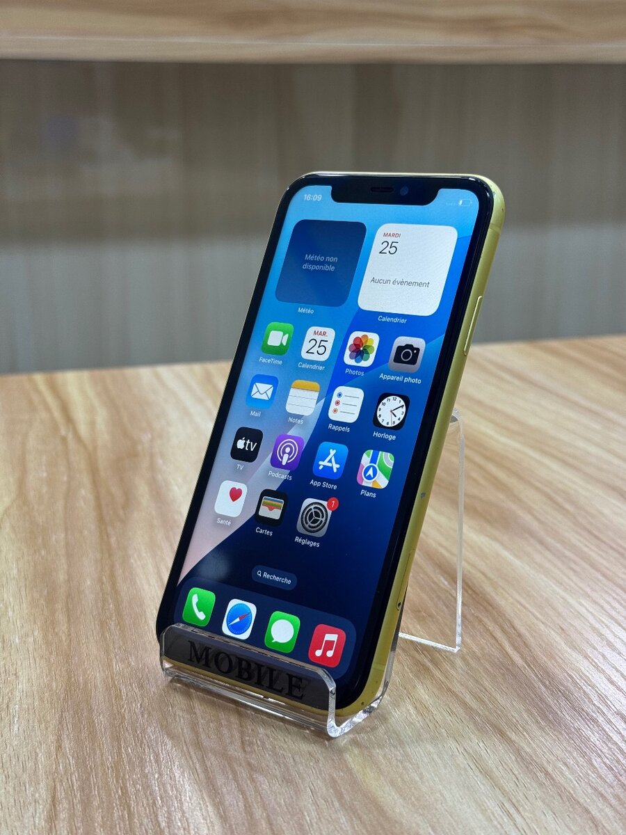 IPHONE 11