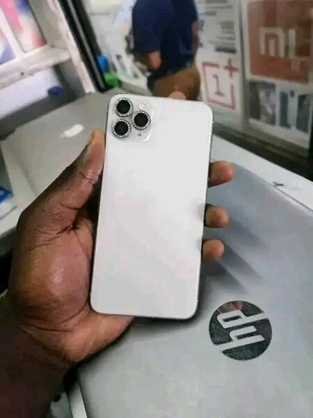 iPhone - Smartphone élégant et puissant