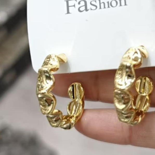 Earrings gold