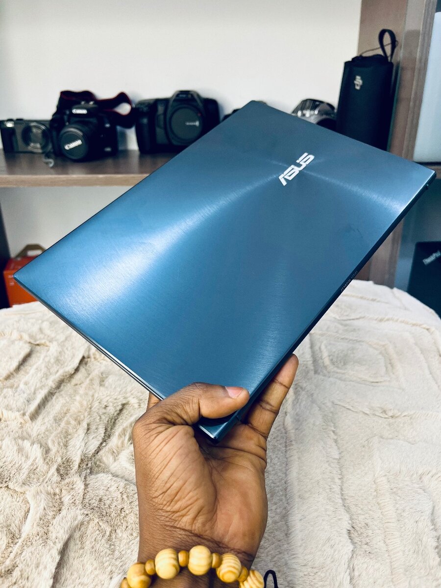 ASUS ZENBOOK