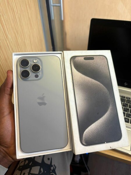 iPhone 15Pro Max 1Terra CE Bat