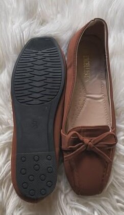 belles chaussures pour femmes