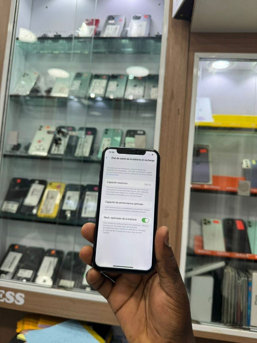 iPhone X tout passe  64giga