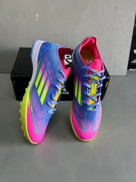 Chaussures de Football VIF Hommes