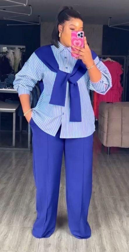 Ensemble chic bleu à rayures