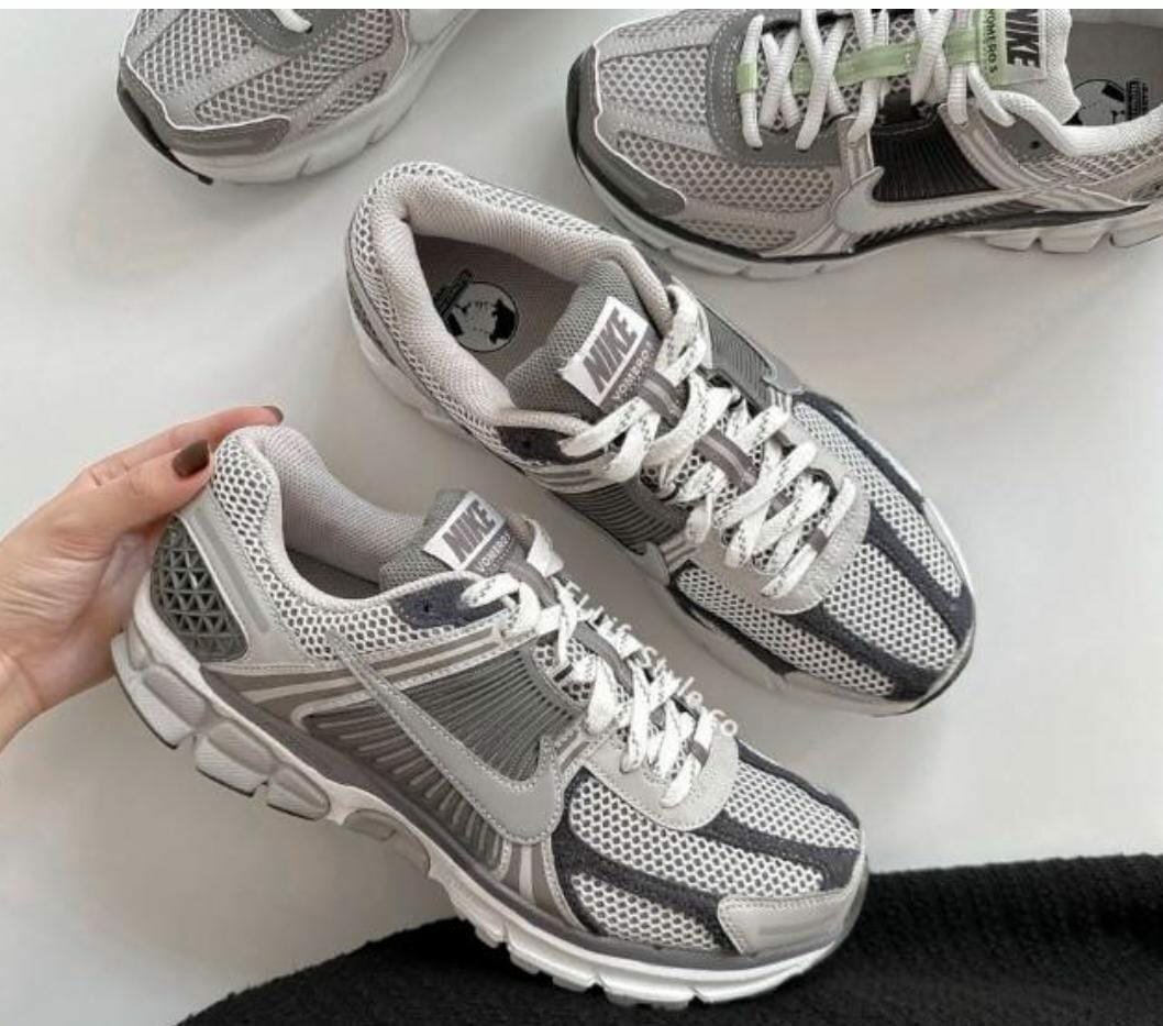 Paire de basket Nike