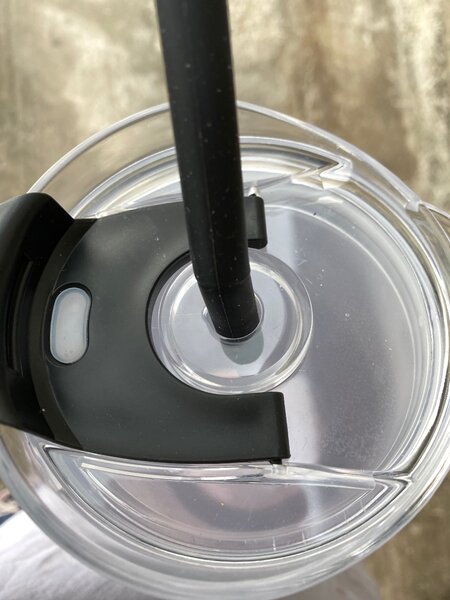 Vacuum cups