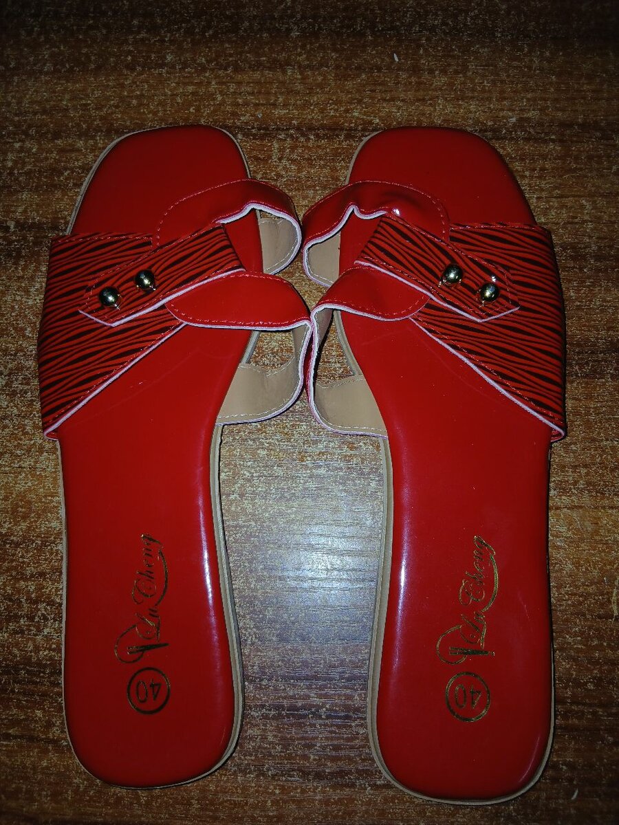 Sandales rouge élégantes femme