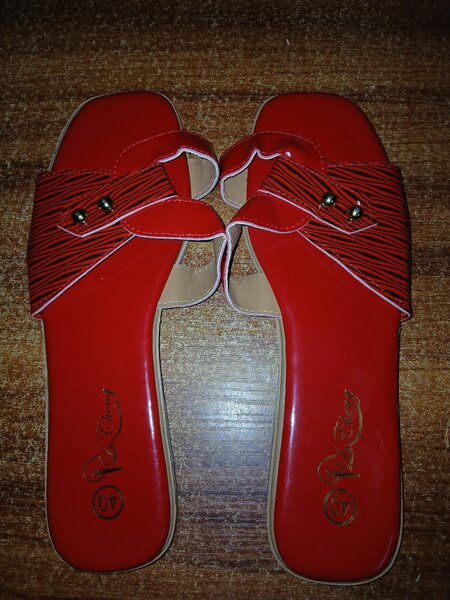 Sandales rouge élégantes femme