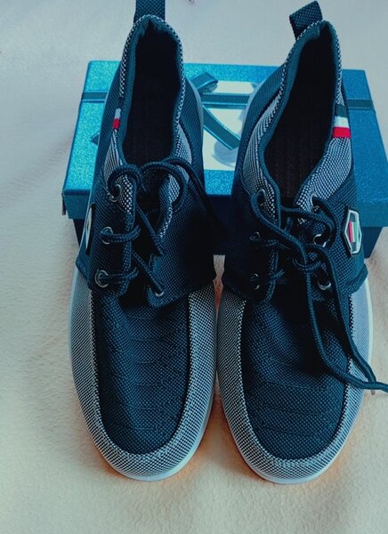 Men's Casual Canvas Sneaker