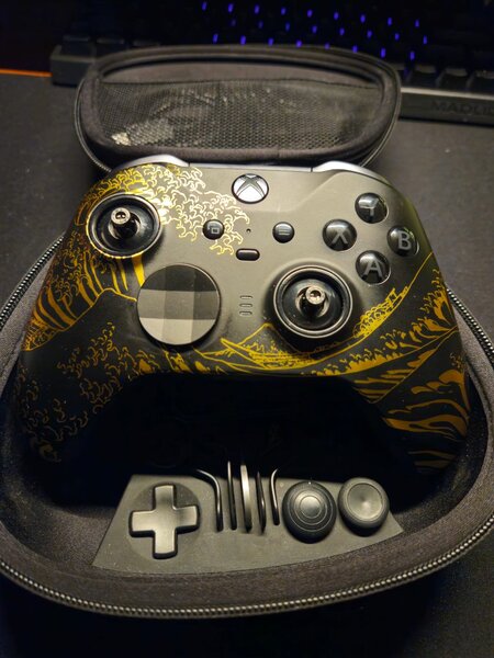 Xbox Elite Series 2 контроллер