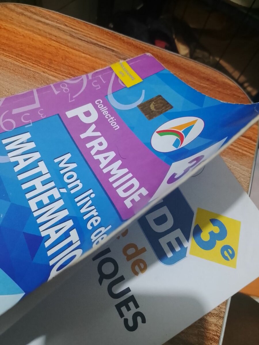 Livre de Mathématiques 3e