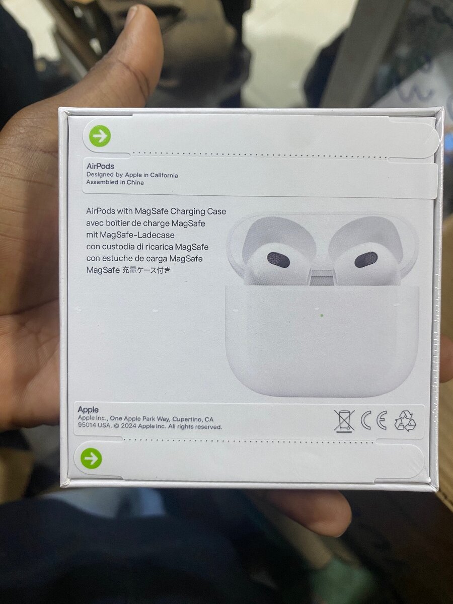 AirPods Pro 4 ANC