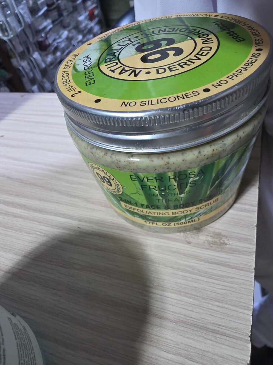 Ever Rosa Whitening Body Scrub