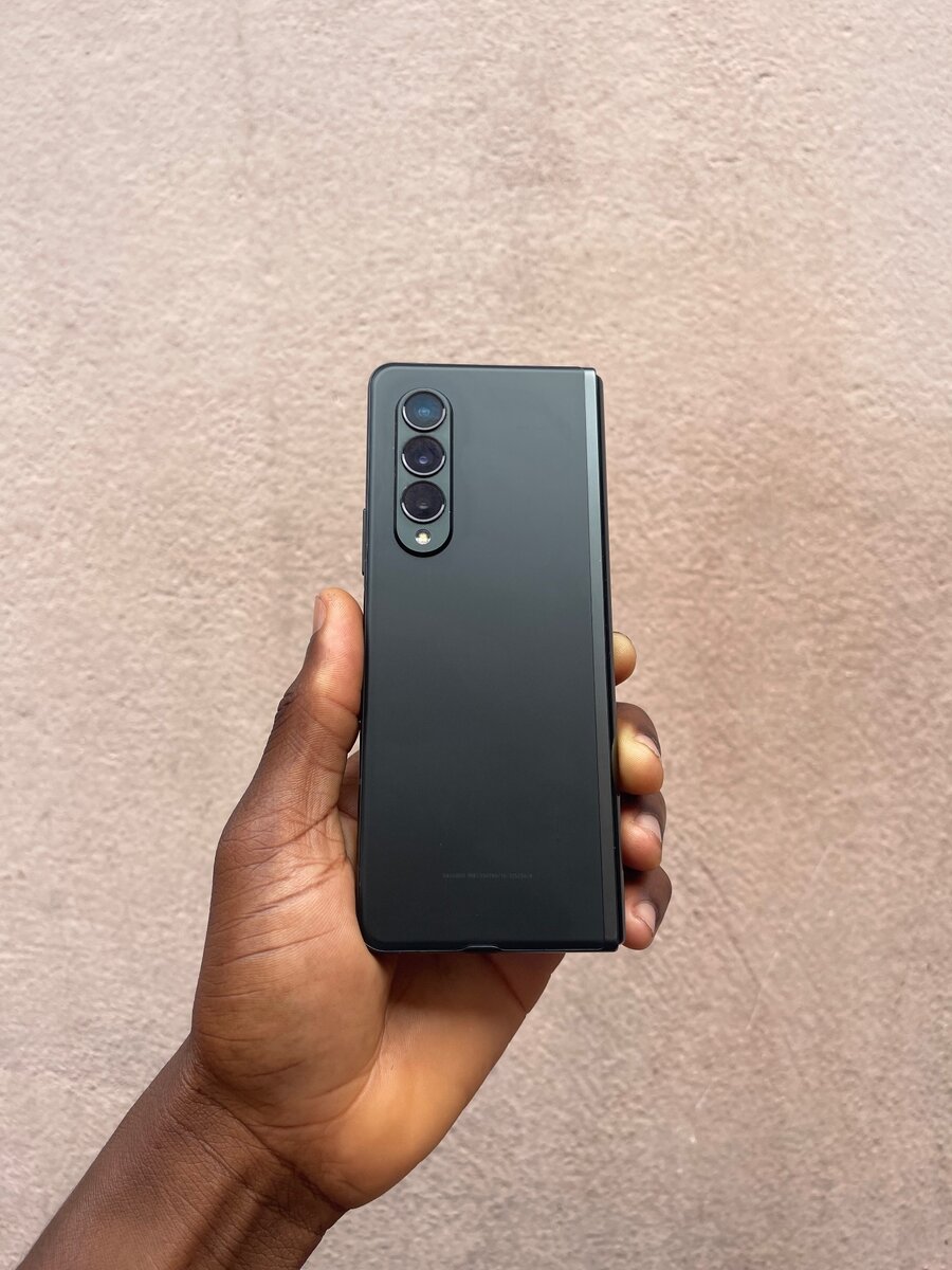 Samsung Z fold 3