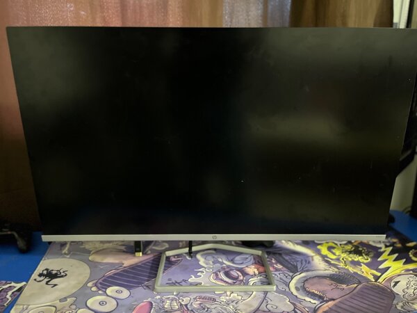 HP 532sf  Écran Full HD 31,5