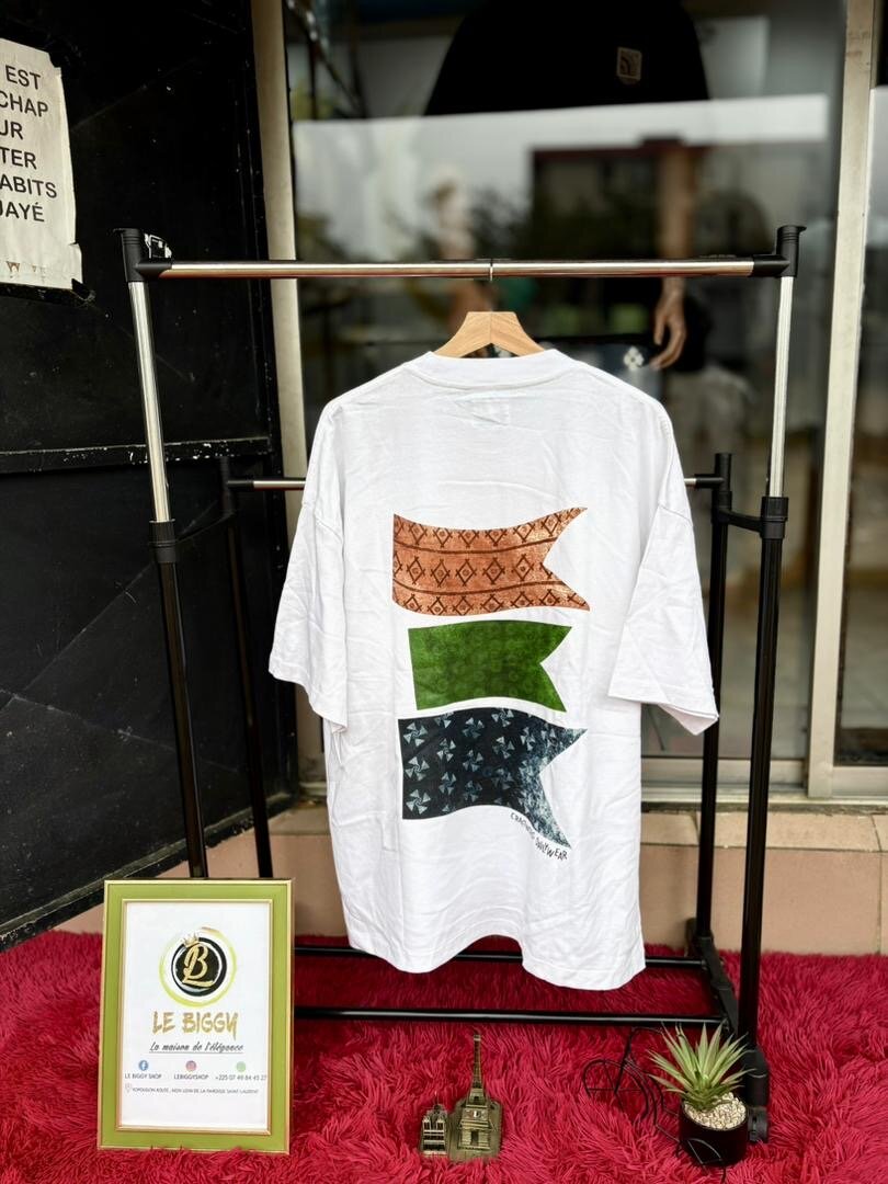 T-shirt blanc graphique unisexe