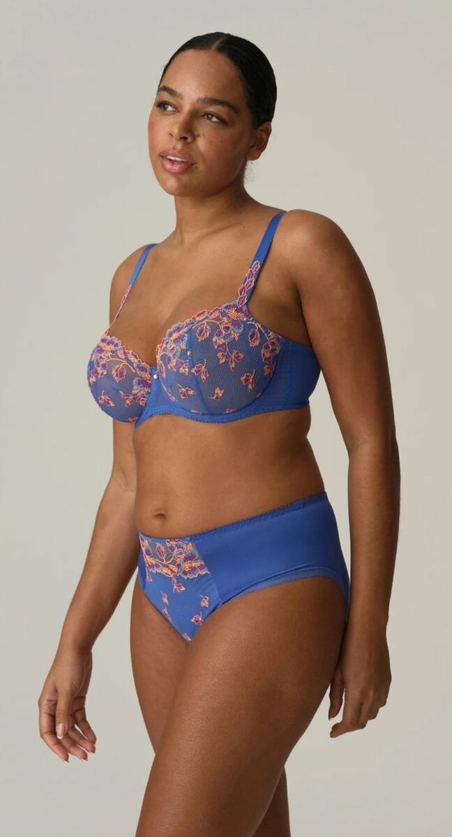 Floral Non Padded Underwired Bra and Pants Size 40C