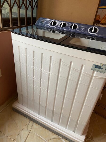 Semi automatic washing machine